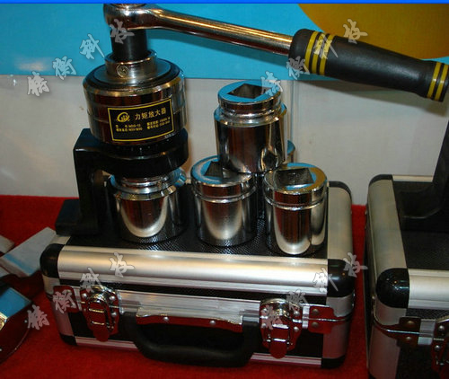 扭力扳手倍增器