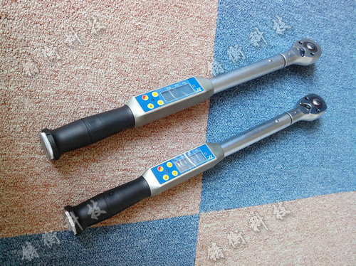 數(shù)顯扭力扳手
